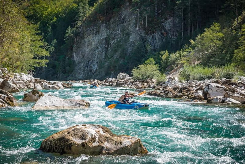 Tara Canyon: One Day Tara Kayaking Trip - Brštanovica briefing and boat handling