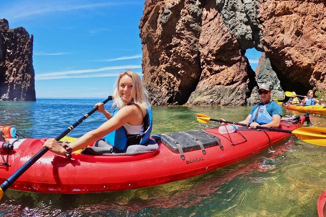 Three Sisters Sea Kayaking Day Tour - Starting at Advocate Harbour and reaching the launch beach