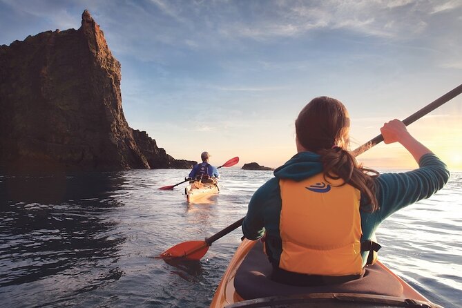 Three Sisters Sea Kayaking Day Tour - A picnic in a quiet cove