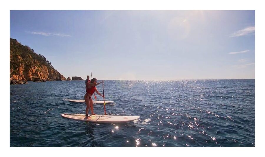 Tossa de Mar: Guided Route in Paddle Surfing&Coves and Caves - What the support boat adds