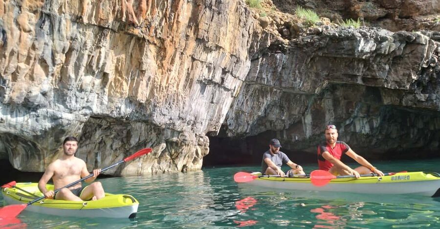 Tour in Kayak sulle orme di James Bond a Maratea - Key points to know before you book