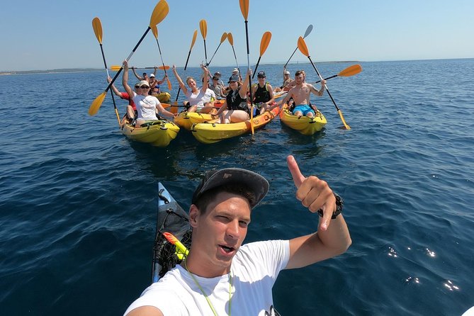 TRANSPARENT KAYAKING or SUP-ing AROUND ISLANDS - How demanding is the three-hour paddle?