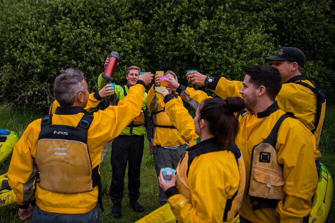Twilight Glowworm Kayak Tour – Lake Karapiro - Returning in the dark beneath the glowworms