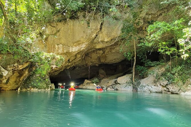 Ultimate Cave Kayaking Adventure in Belize - Fitness, size limits, and comfort