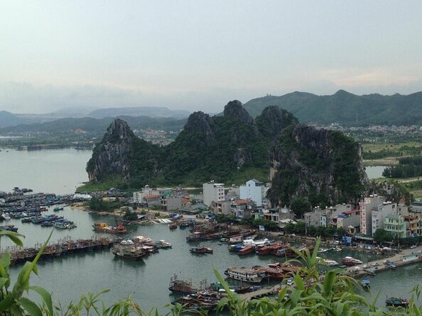 Unique Halong Private Day Cruise - Fishing Village, Kayak - What makes this cruise worth a closer look