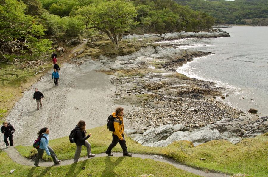 Ushuaia: Tierra del Fuego Trekking and Canoeing - Paddling from the Lapataia River toward the bay