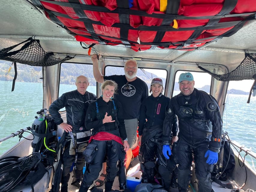 Vancouver: Snorkeling Seals Kayaking Scenic Boat Tour - The scenery is more than a backdrop