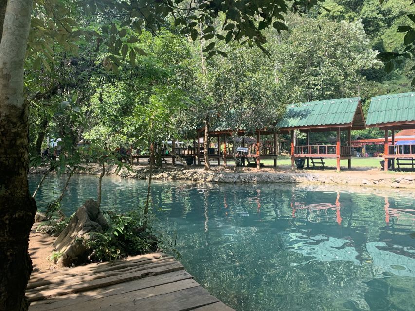 Vang Vieng: Kayaking & Cave Tubing with Zip Line/Blue Lagoon - Choosing the zip line or Blue Lagoon