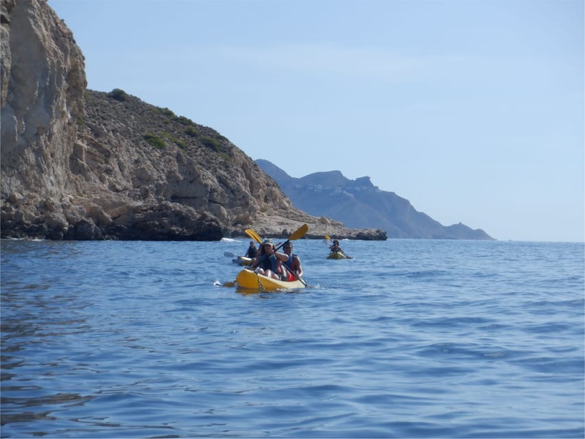 Villajoyosa: Excursión guiada en kayak con snorkel - Practical strengths and possible weak spots