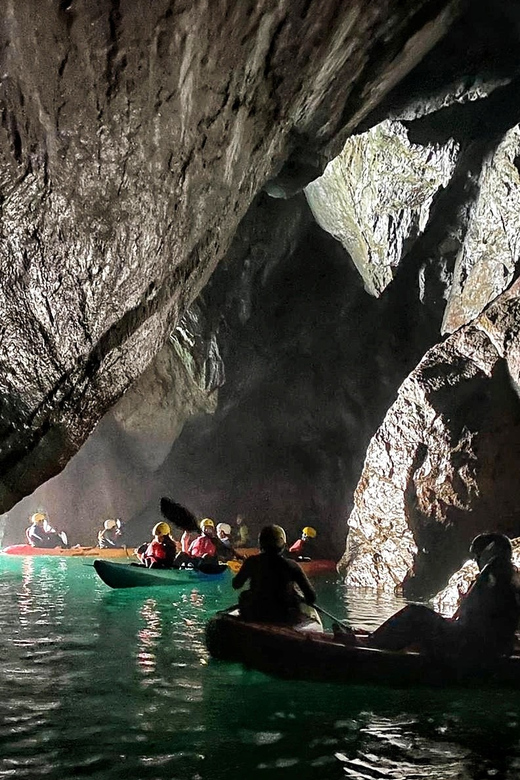 Wexford: Hook Peninsula Sea Cave Kayaking Experience - Entering the Caves and Passing Beneath Arches