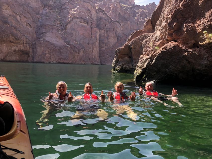 Willow Beach: Black Canyon Kayak Half Day Tour-No Shuttle - Getting fitted for a kayak at the primitive beach